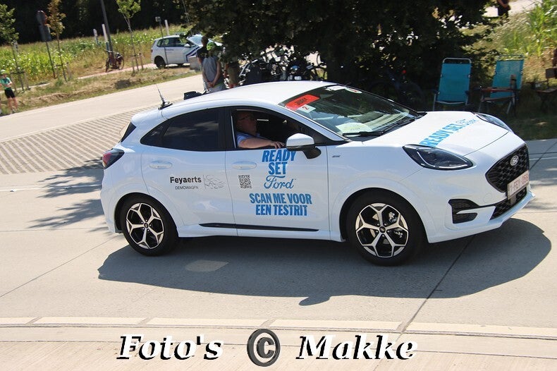 img_0072-bordermaker-standard-y5d4cz.jpg