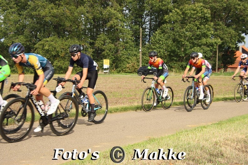 img_0083-bordermaker-standard-4iv41n.jpg