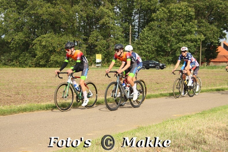 img_0084-bordermaker-standard-y936ml.jpg