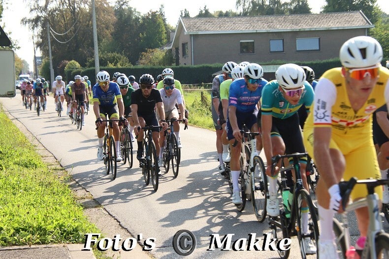 img_0087-bordermaker-standard-zwuc3h.jpg