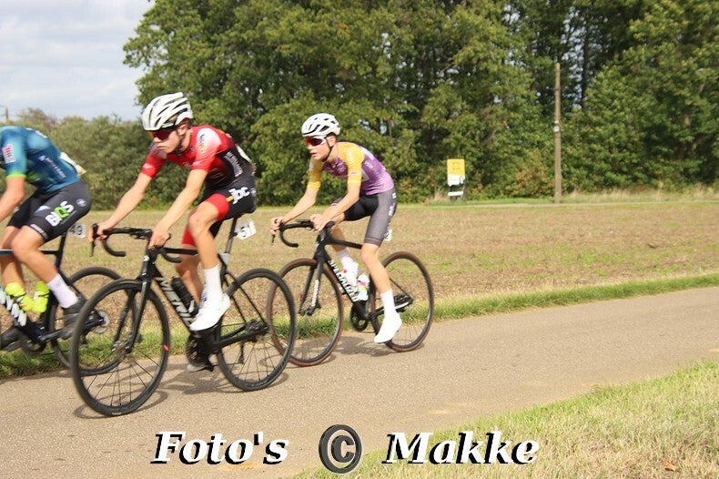 img_0089-bordermaker-standard-x211op.jpg