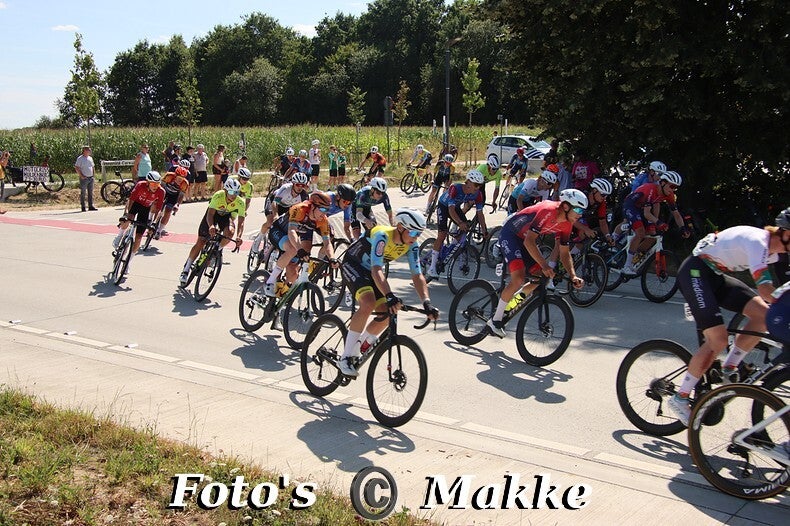 img_0098-bordermaker-standard-de1h18.jpg