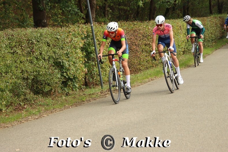 img_0108-bordermaker-standard-7kcurt.jpg