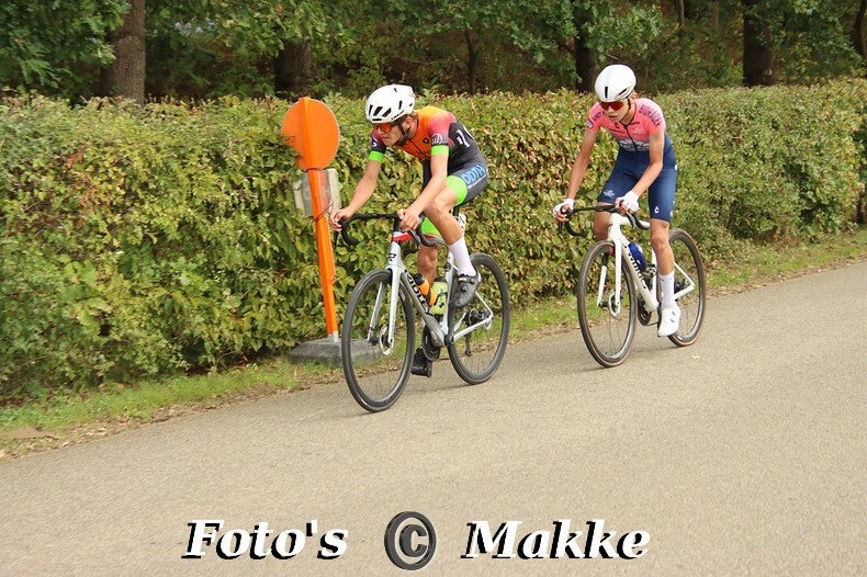 img_0110-bordermaker-standard-6bsxjt.jpg