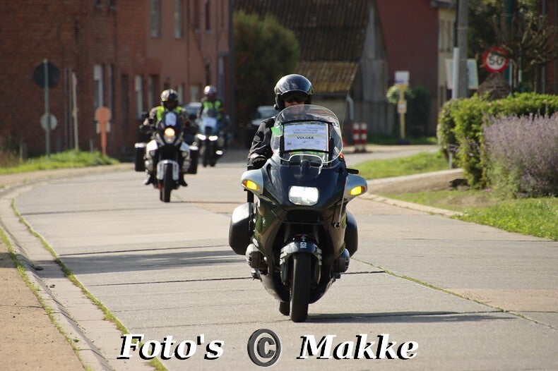 img_0122-bordermaker-standard-ks852s.jpg