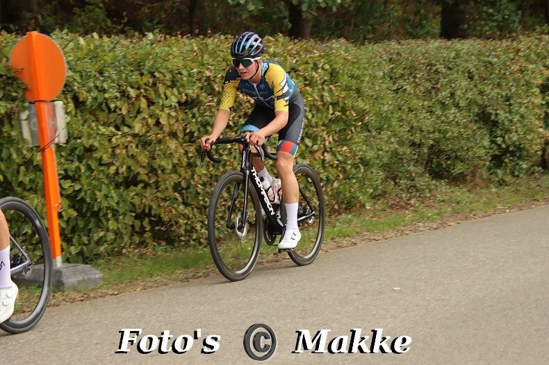 img_0130-bordermaker-standard-uaeypq.jpg