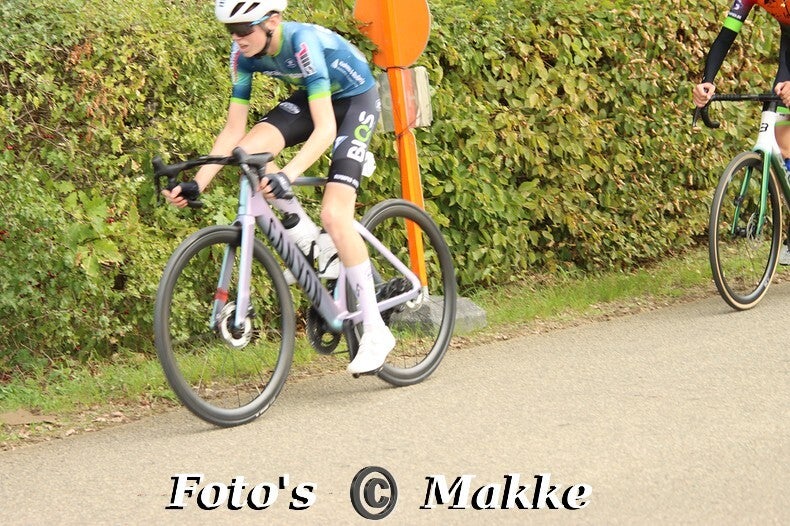 img_0131-bordermaker-standard-eo9qgz.jpg