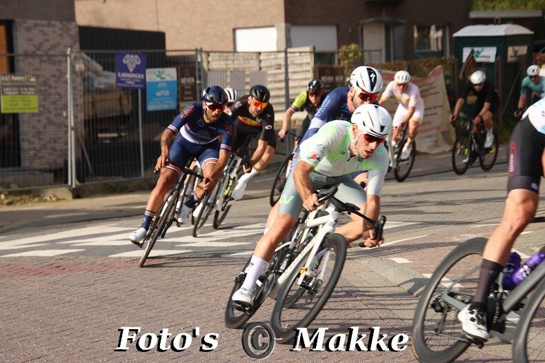 img_0203-bordermaker-standard-u78p61.jpg