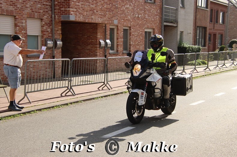 img_0206-bordermaker-standard-b4ezhm.jpg