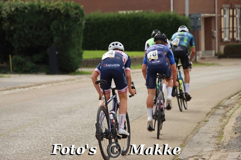 img_0209-bordermaker-standard-qz54tt.jpg