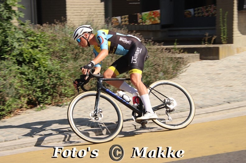 img_0220-bordermaker-standard-urqpgu.jpg