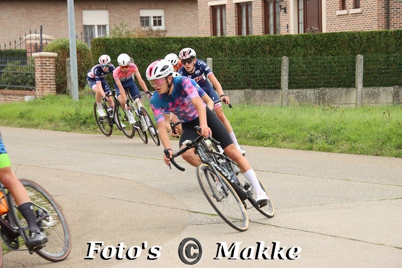 img_0227-bordermaker-standard-vrjnnk.jpg