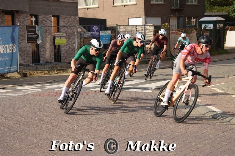 img_0228-bordermaker-standard-7hpqam.jpg