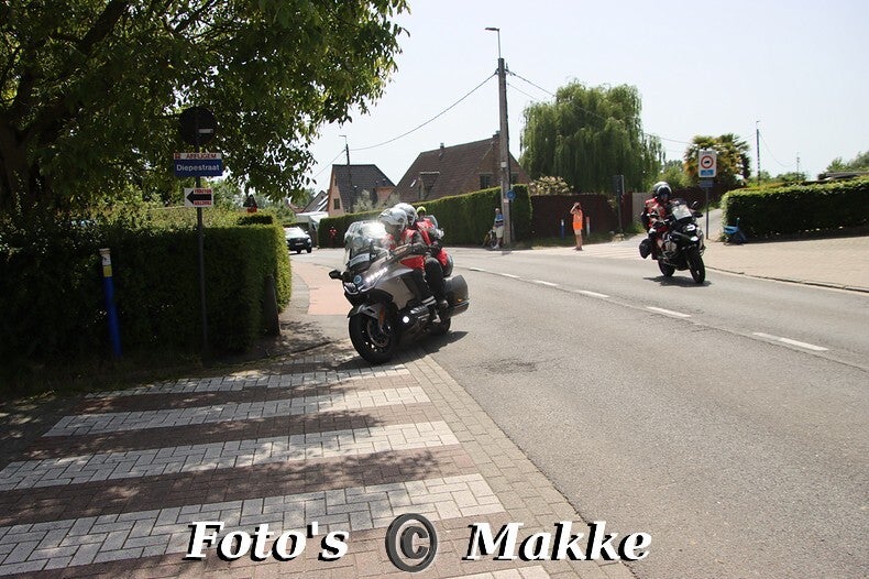img_0229-bordermaker-standard-04avf4.jpg