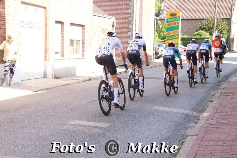img_0233-bordermaker-standard-3rs7aj.jpg