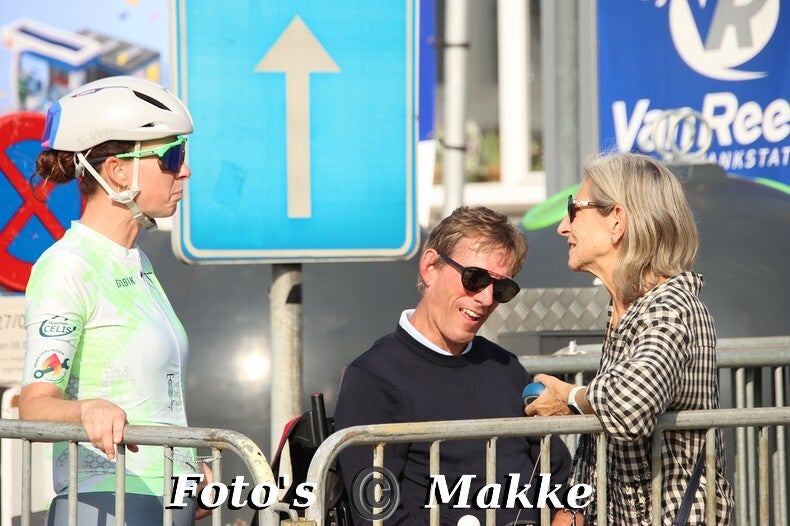 img_0239-bordermaker-standard-23312q.jpg