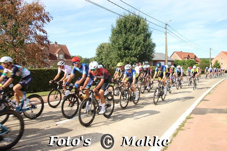 img_0241-bordermaker-standard-p011n7.jpg