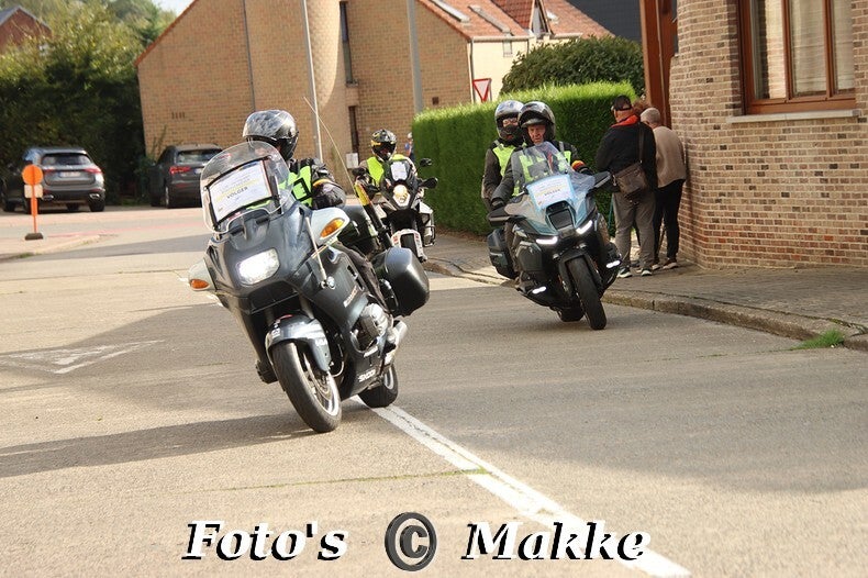 img_0244-bordermaker-standard-b4xe39.jpg