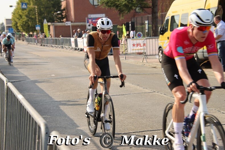 img_0248-bordermaker-standard-c558i1.jpg