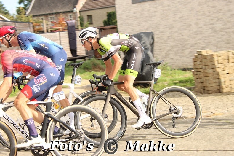 img_0256-bordermaker-standard-hhlfl1.jpg