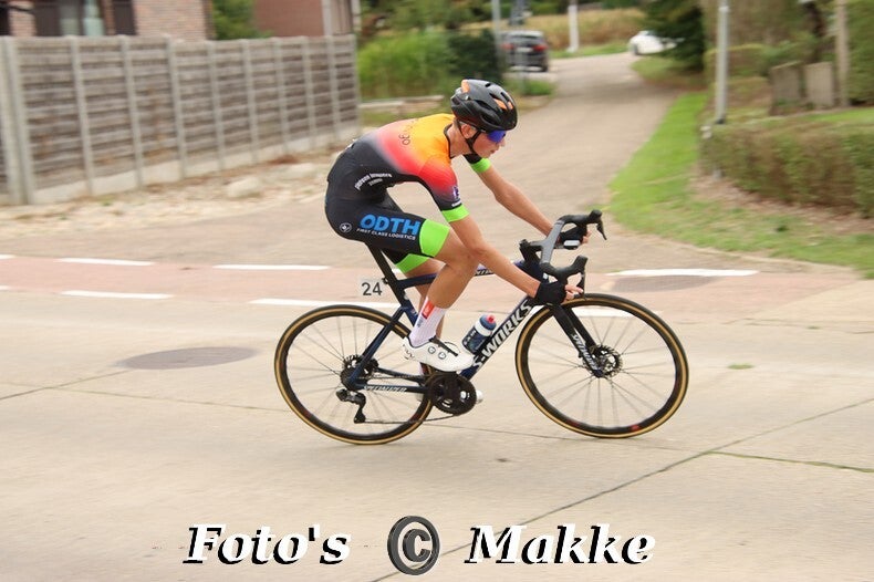 img_0263-bordermaker-standard-4qa9ob.jpg