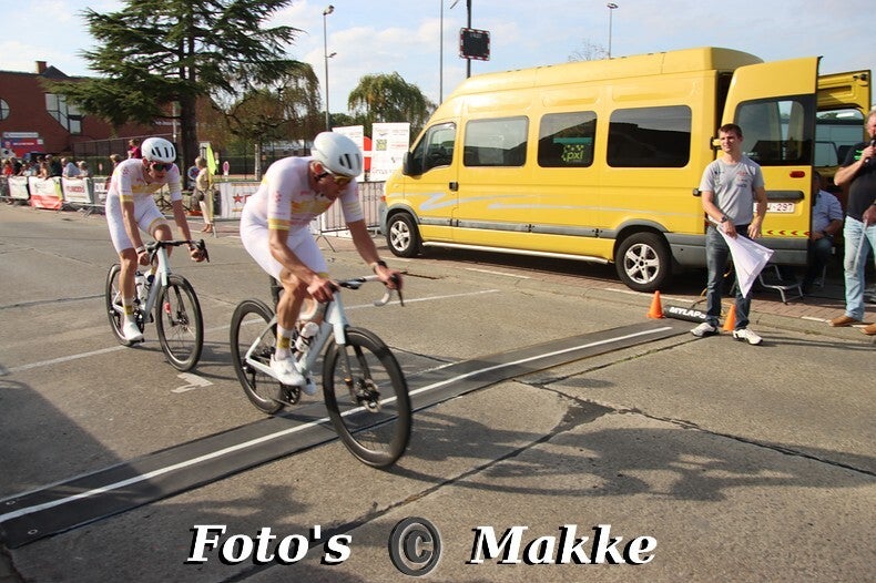 img_0282-bordermaker-standard-0belno.jpg