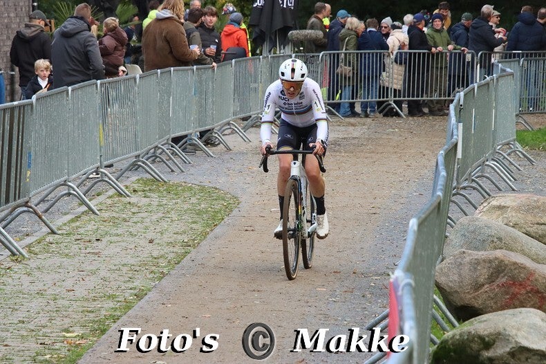 img_0283-bordermaker-standard-cm1l0q.jpg