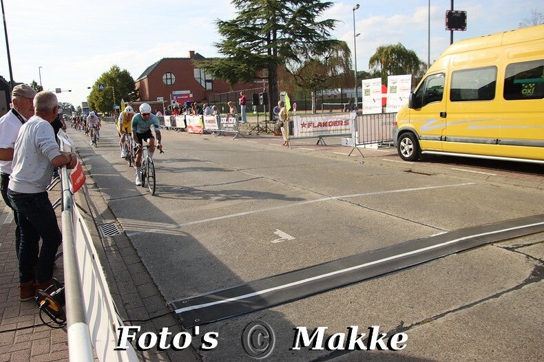 img_0287-bordermaker-standard-5e974z.jpg