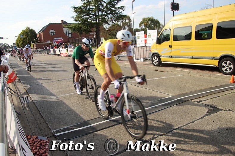 img_0289-bordermaker-standard-6mion1.jpg