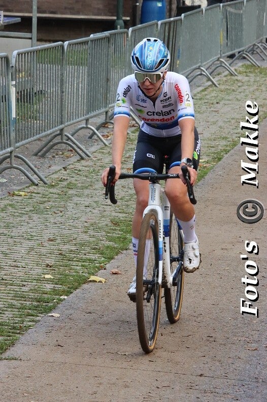 img_0290-bordermaker-standard-01707m.jpg