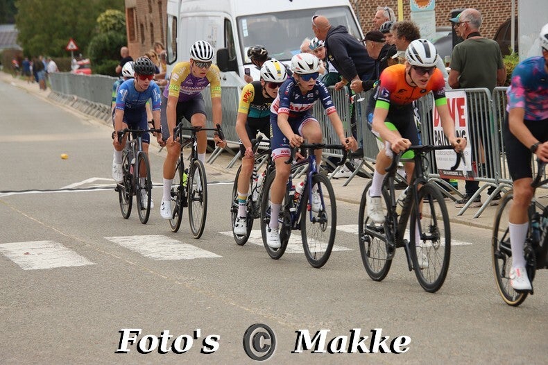 img_0300-bordermaker-standard-r72ofo.jpg