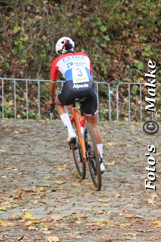 img_0300-bordermaker-standard-2axmnk.jpg