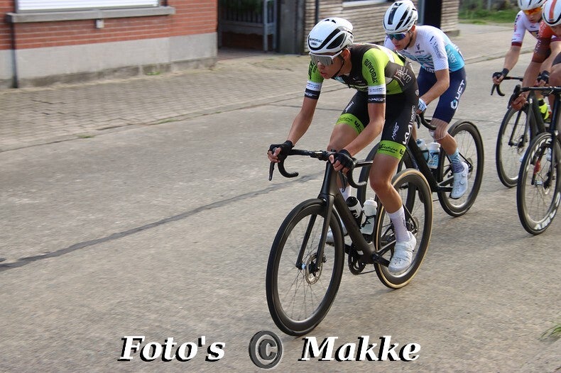 img_0305-bordermaker-standard-b7mfbf.jpg