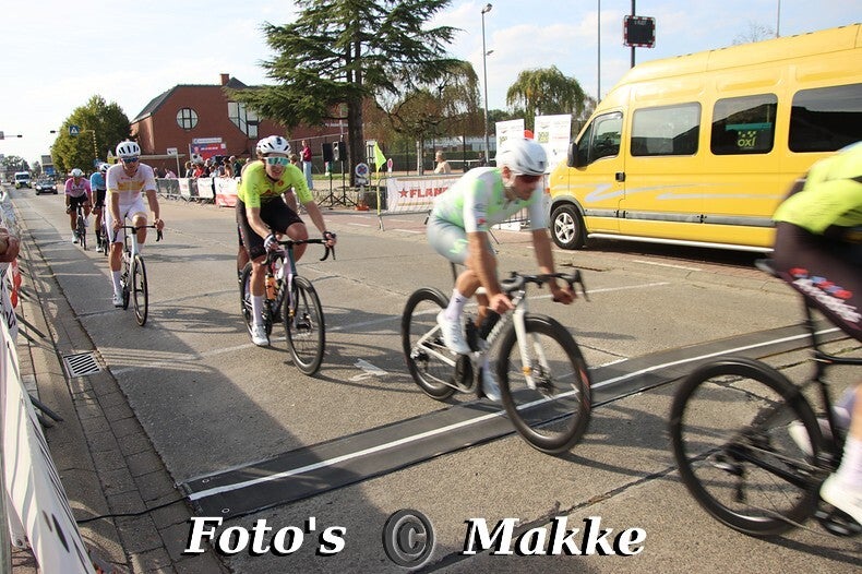 img_0313-bordermaker-standard-s5agl4.jpg