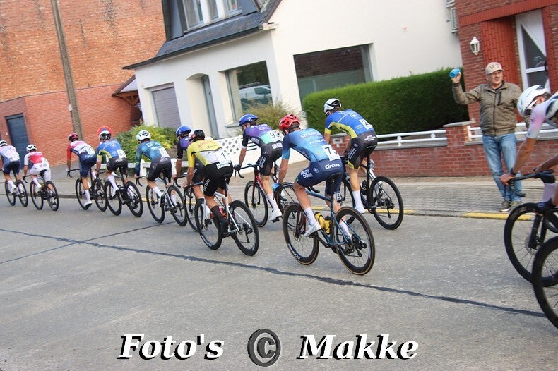 img_0320-bordermaker-standard-r9e1bs.jpg