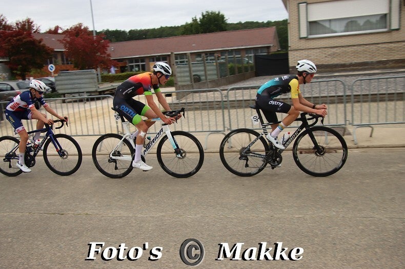 img_0327-bordermaker-standard-8qr25b.jpg