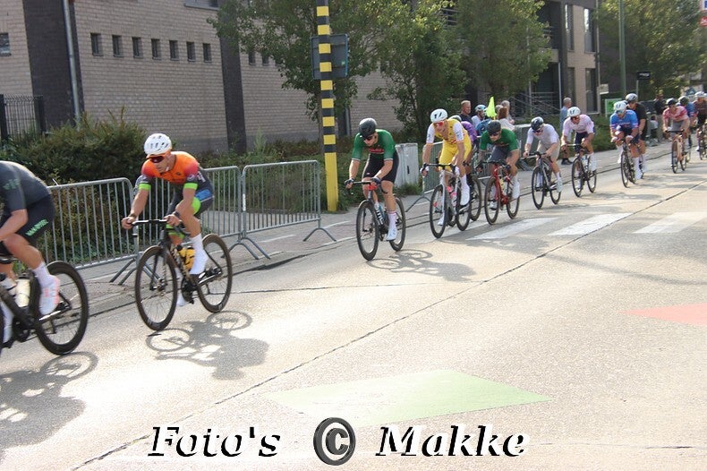 img_0344-bordermaker-standard-0b34yu.jpg