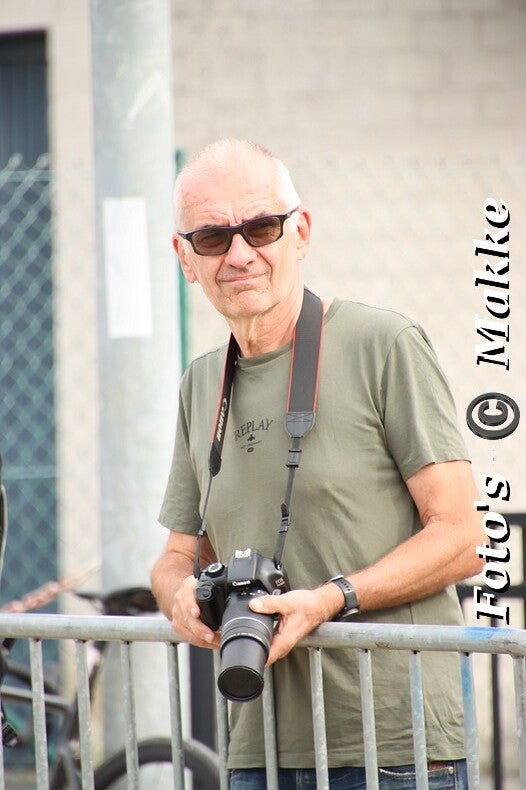 img_0350-bordermaker-standard-4kx1sw.jpg