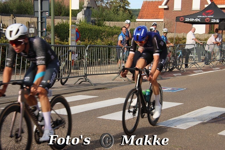 img_0350-bordermaker-standard-yurhrs.jpg