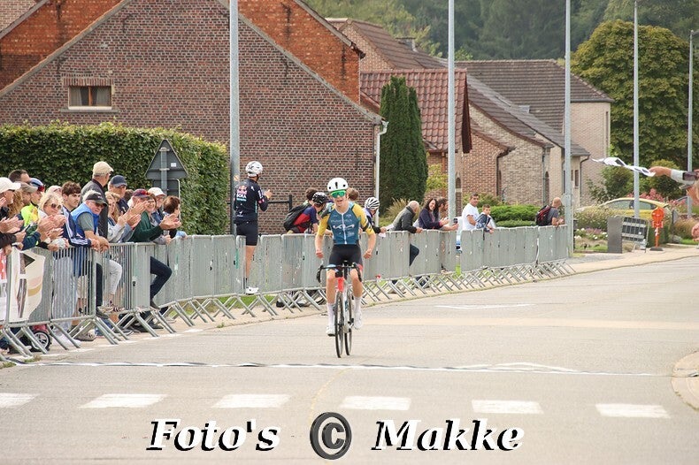 img_0354-bordermaker-standard-am5xwn.jpg