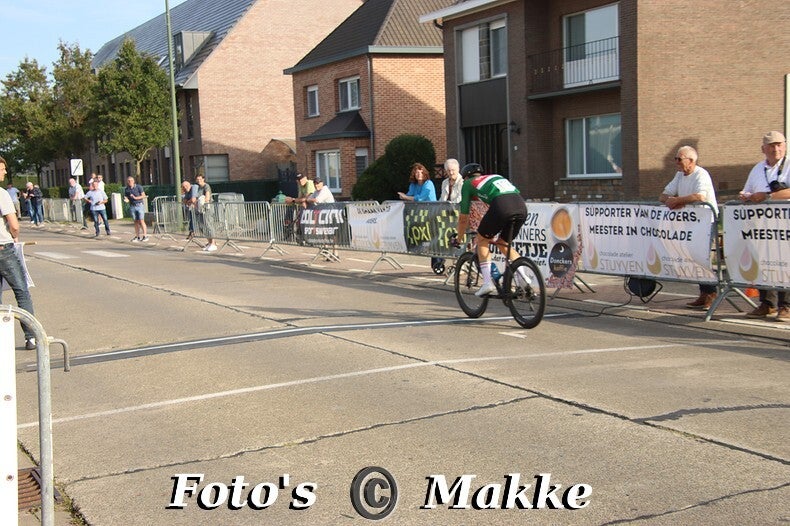img_0357-bordermaker-standard-pszskv.jpg