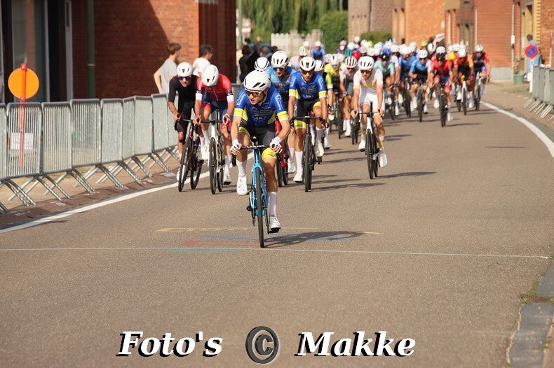 img_0363-bordermaker-standard-j30sjw.jpg