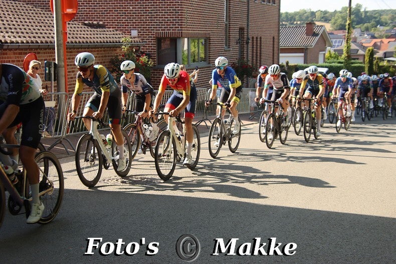 img_0367-bordermaker-standard-axw6ib.jpg