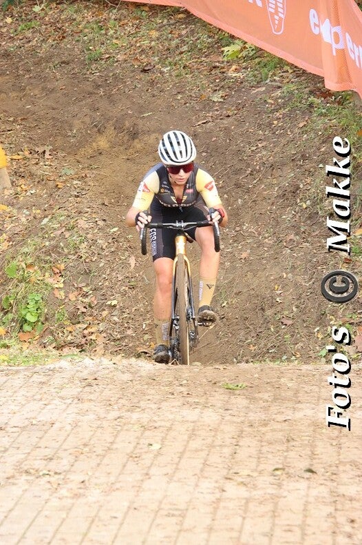 img_0379-bordermaker-standard-6j7qes.jpg