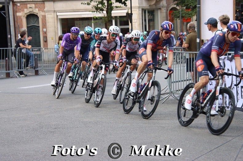 img_0383-bordermaker-standard-0h11al.jpg
