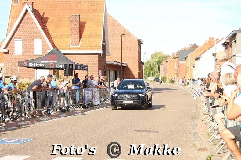 img_0398-bordermaker-standard-pdkw8e.jpg