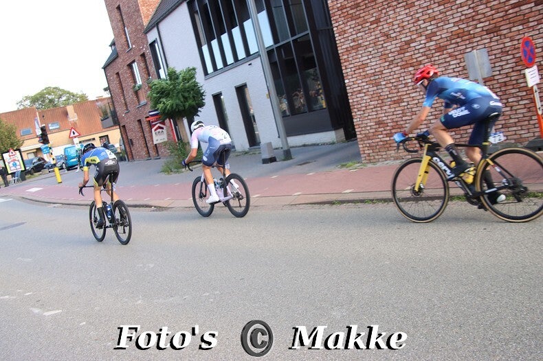 img_0413-bordermaker-standard-2t9lzu.jpg