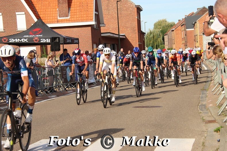 img_0415-bordermaker-standard-1c35au.jpg