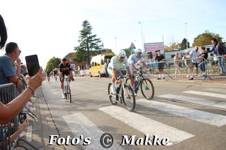 img_0443-bordermaker-standard-daxtc4.jpg
