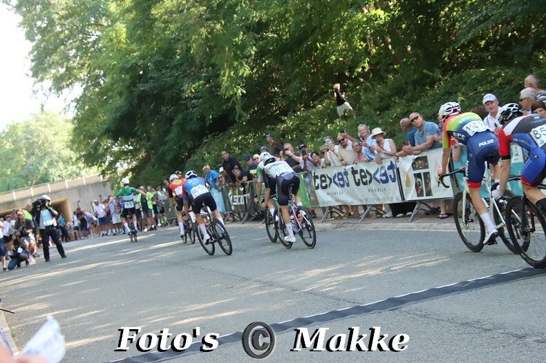 img_0446-bordermaker-standard-6trq82.jpg